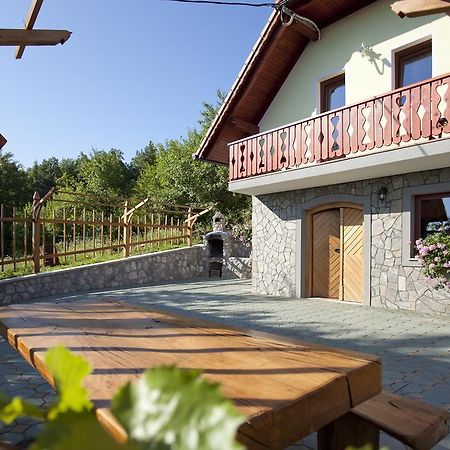 Vineyard Cottage Lustek Novo Mesto Buitenkant foto