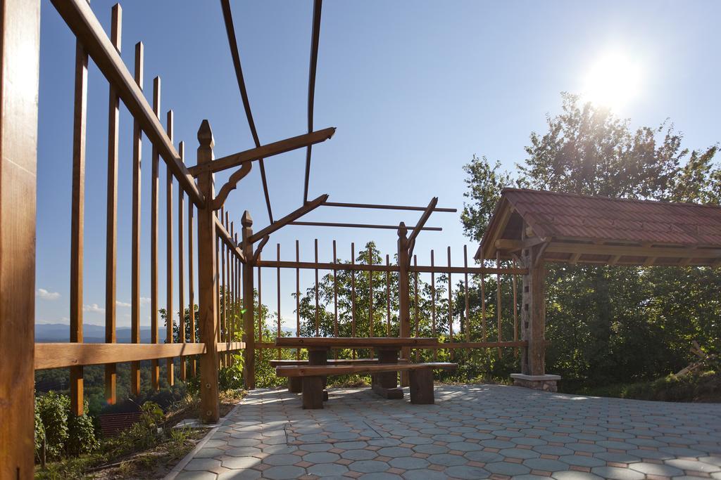 Vineyard Cottage Lustek Novo Mesto Buitenkant foto